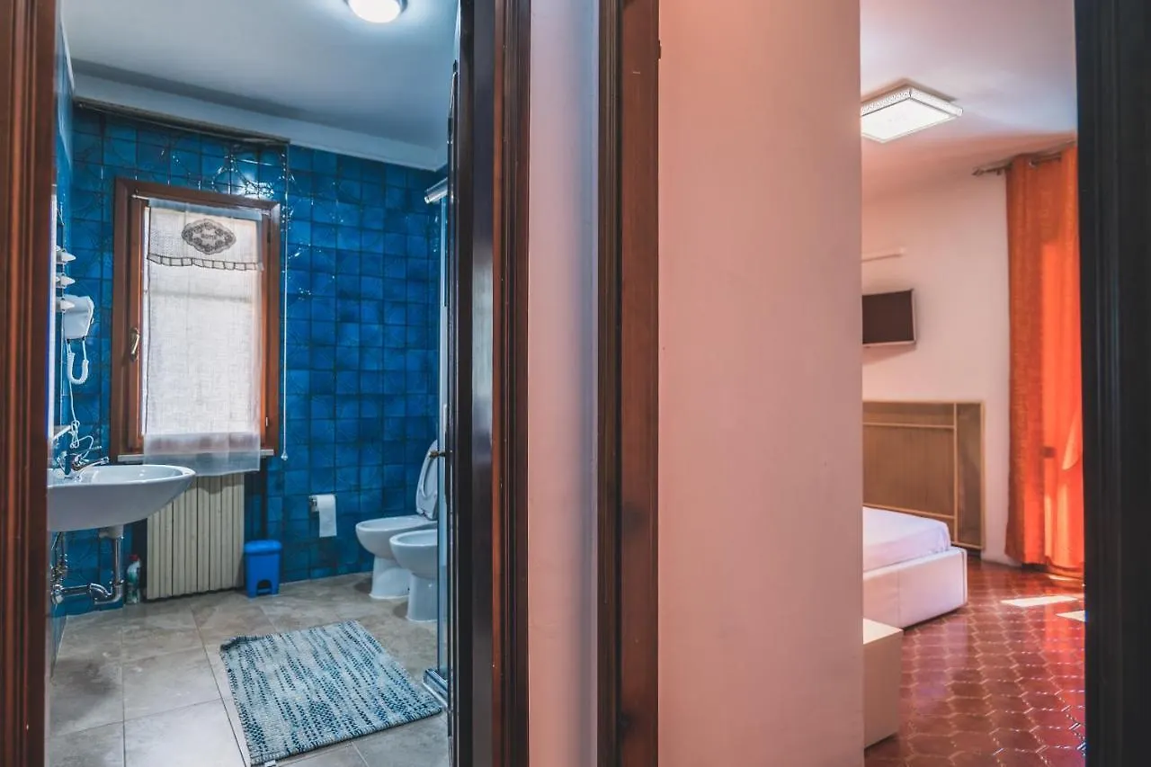 Venice Vacation House Mestre 2*,
