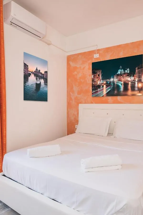 Venice Vacation House Mestre 2*,